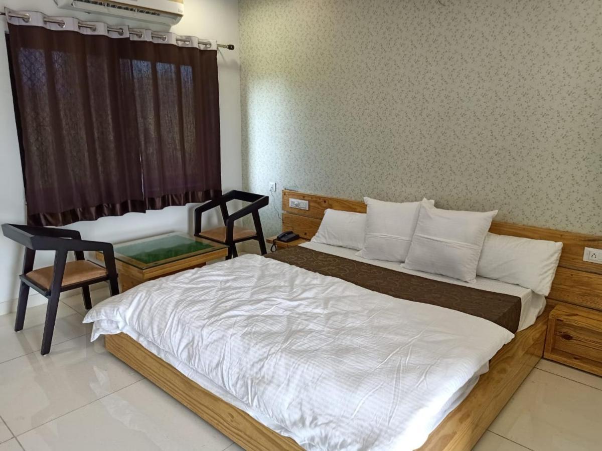 Aravalli Hill Resort Chittorgarh Exterior foto